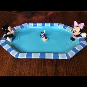 Vintage Disney Center Plate